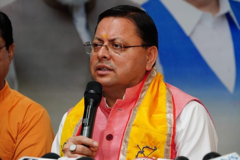 मुख्यमंत्री धामी के निर्देश: प्रदेशभर के ठंड एवं शीतलहर से बचाव हेतु सार्वजनिक स्थानों में अलाव के साथ ही रेन बसेरों में हों पुख़्ता व्यवस्था