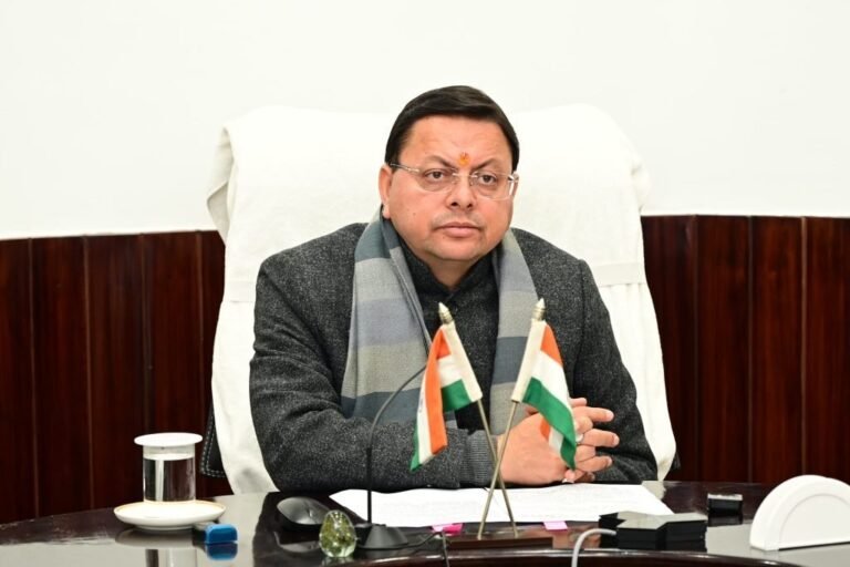 मुख्यमंत्री ने उत्तराखण्ड भवन एवं अन्य सन्निर्माण कर्मकार कल्याण बोर्ड के अंतर्गत विभिन्न योजनाओं के 4224 श्रमिकों को हस्तान्तरित की ₹12 करोड़ 89 लाख 85 हजार की धनराशि